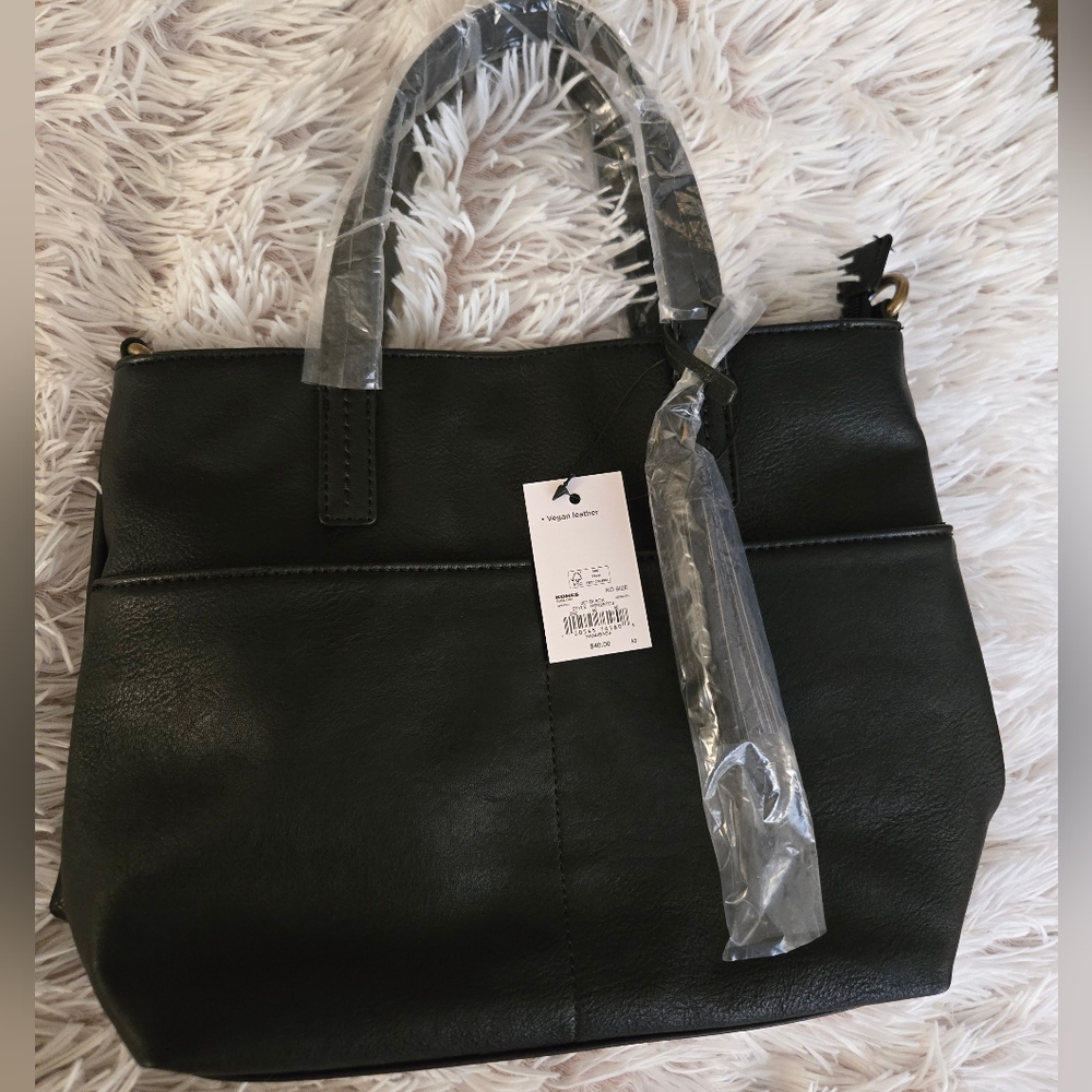 Sonoma Black Leather Bag